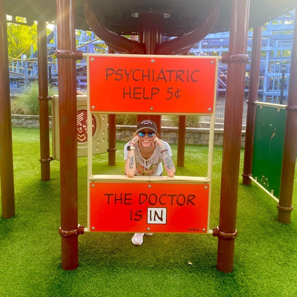 Meet your Posher, Ashley! - Picture 13 of 16